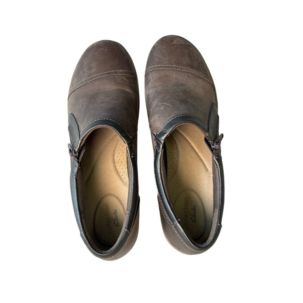 Clarks Brown Leather Slip-On Shoes Women's 9 Side Zip Cushioned Insoles Sneakers - Picture 8 of 16